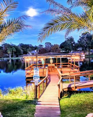 Orlando Lakefront Tiny Houses