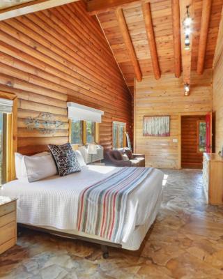 Wimberley Log Cabins Resort and Suites- Unit 4