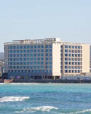 Saint Beach Hotel