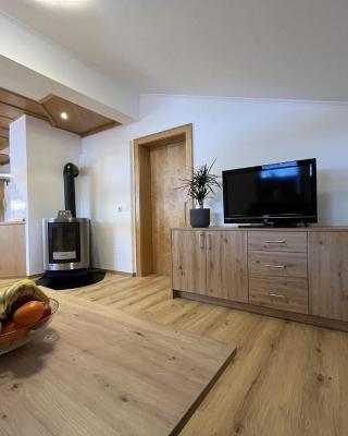 apartment Eva in Wald im Pinzgau with balcony