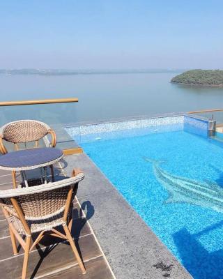 RK island view villa
