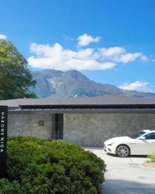 HAKONE NICA