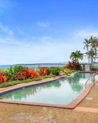 Luxury Beach Front Apartment