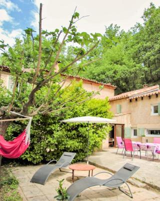 Awesome Home In Goult