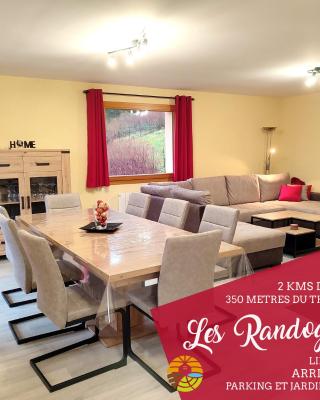 Les Randogodilleurs avec Jacuzzi à 2kms des pistes et 350m du Théatre du Peuple !