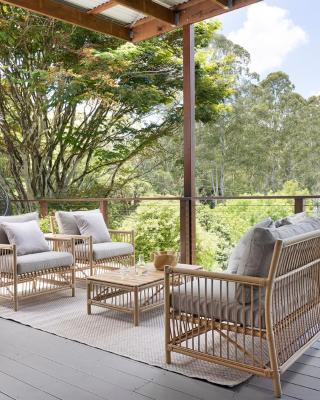 Designer Hinterland Escape with Breathtaking Views