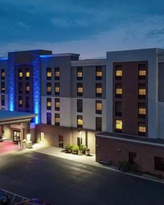 Holiday Inn Express & Suites Newport News, an IHG Hotel