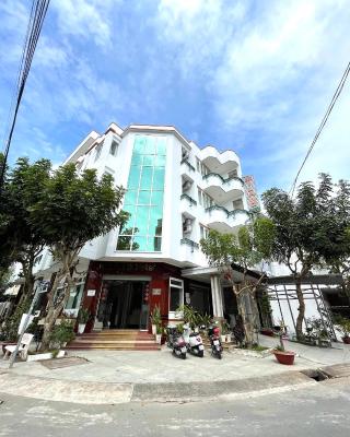 MILAND HOTEL