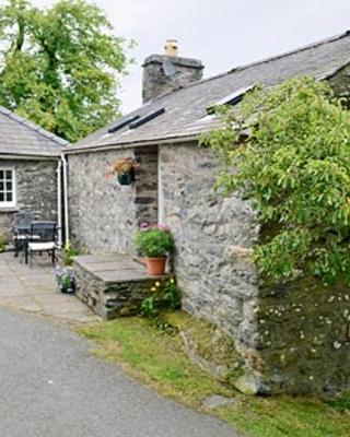 Rhydlanfair Cottage
