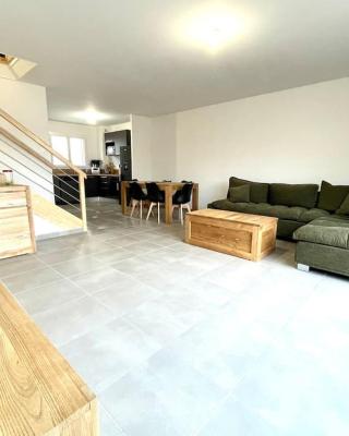 Villa 8 personnes bord de mer climatisée