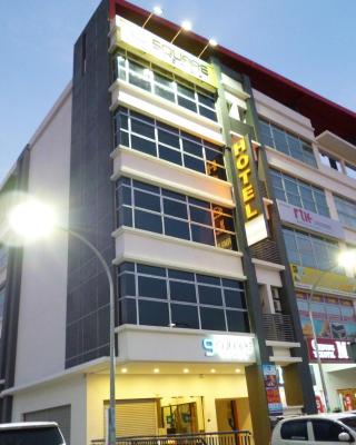 9 Square Hotel - Bangi