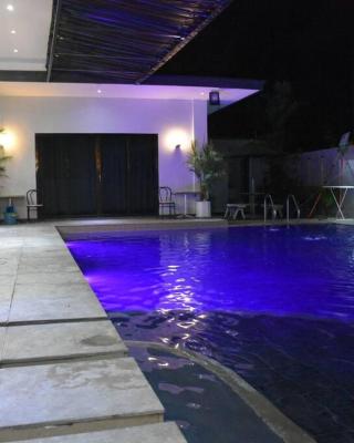 Lovely 2-bedroom hotspring resort