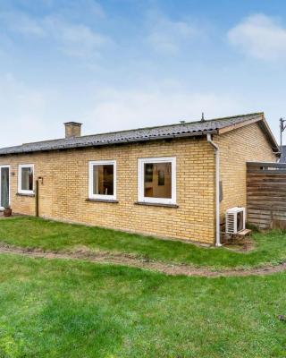 Beautiful Home In Nakskov With Kitchen