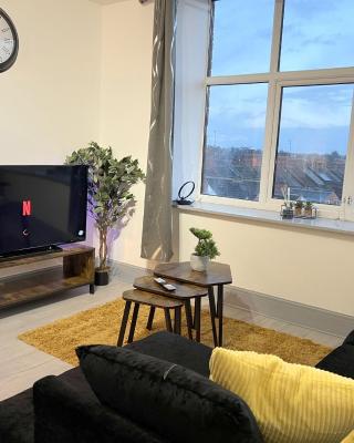 New Two Bedroom Premium Apartment - Skylight - Northampton Town Centre