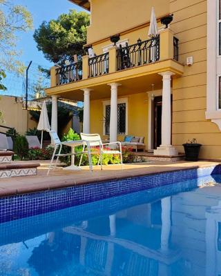 BYPILLOW Villa Lorena Adults Recommended