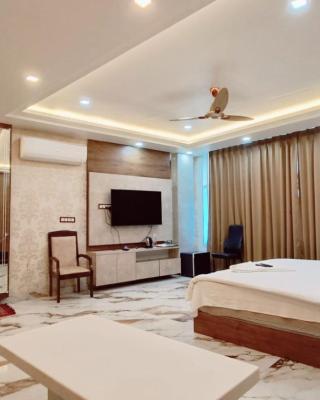 V SQUARE AIRPORT HOTEL