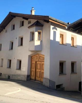 Privatzimmer Fasser in Müstair- Zentrale Lage