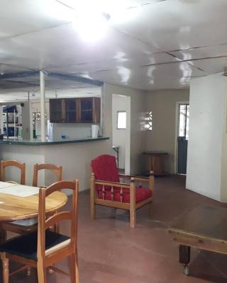 Gia's Garage & Home for Bocas travelers