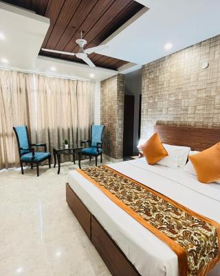 Hotel Dayal Regency near Sushant Lok Sector 29 Gurgaon - Couple Friendly