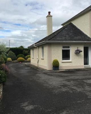 ChestNut View Oldcastle 1 bed-room self catering