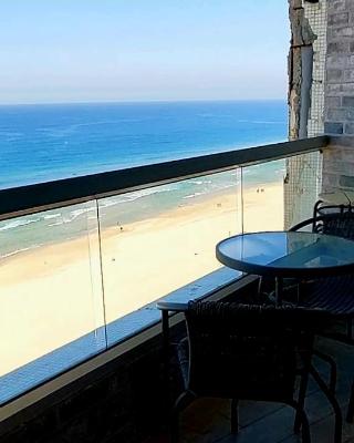 Apart Hotel TLV/Bat Yam Beach Front 1207