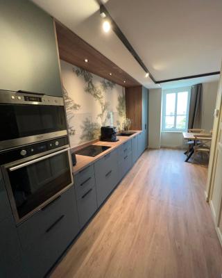 DUPLEX AVENUE ROYALE