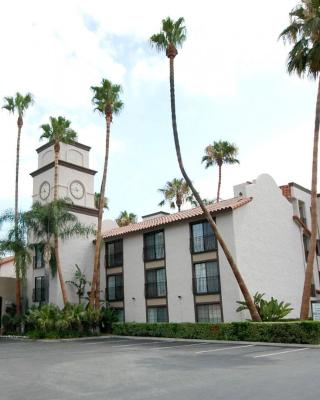 Buena Park Grand Hotel & Suites
