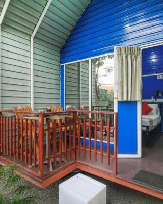 A4 Hostel Colombo Airport - ECO LODGE - free pickup & drop