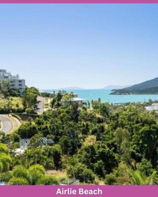 52 Airlie Beach Beauty at The Summit