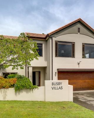 Busby Hill Villa - Havelock North Holiday Home