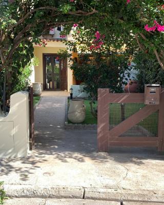 Villa del Brigante, 200m from the beach, 80m², 2 bedrooms, 4-5 persons