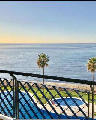 MI CAPRICHO A12 BEACHFRONT - Apartment with sea view- Costa del Sol