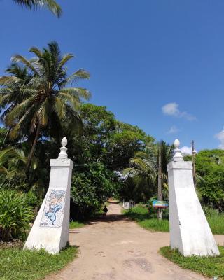 Casa Aroeira Pousada