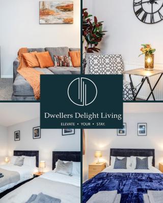 Dwellers Delight Living Ltd Serviced Accommodation Fabulous House 3 Bedroom, Hainault Prime Location ,Greater London with Parking & Wifi, 2 bathroom, Garden