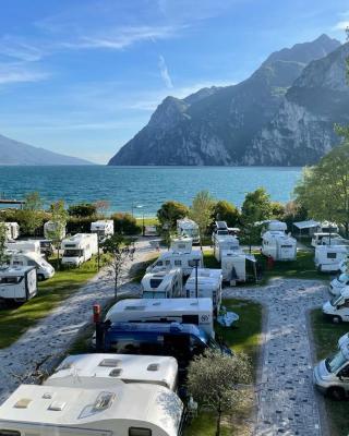 Al Lago Camping & Rooms