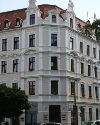 Gästehaus Lisakowski Pension am Brautwiesenpark