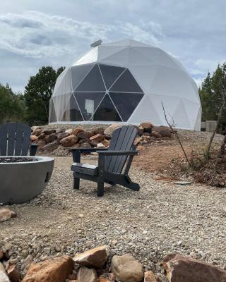 Canyon Rim Domes - A Luxury Glamping Experience!!