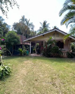 Garden Bungalow Resort