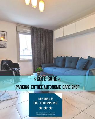 CÔTÉ GARE - Gare - Centre-ville - Parking - Netflix - Wifi - Disney+ - Terrasse