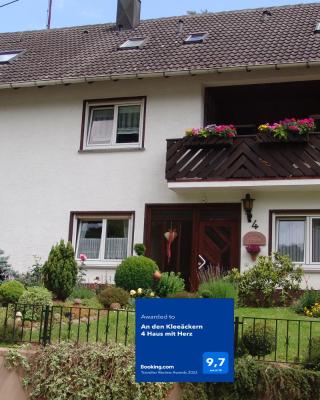 An den Kleeäckern 4 Haus mit Herz