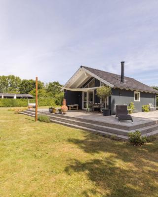 Modern and cozy cabin near Copenhagen city and airport