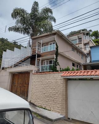 Apartamentos Aconchegantes Bingen em Petrópolis