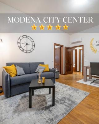 [Ghirlandina]Favoloso appartamento in pieno centro