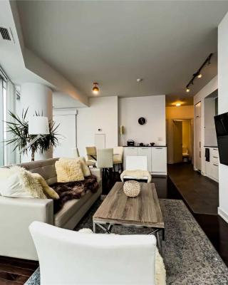 Luxury Condo in the Heart of Toronto - Next to Scotiabank Arena