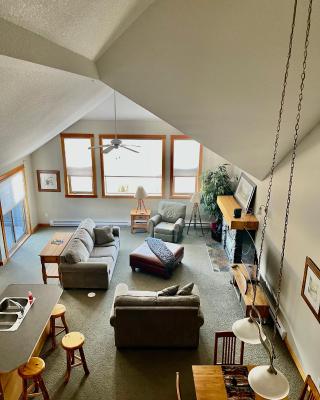 Wanna get away this Winter and next Summer and Fall at the Crossing