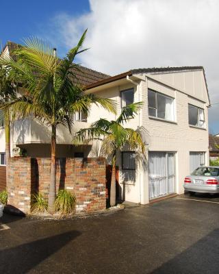 Takapuna Motor Lodge