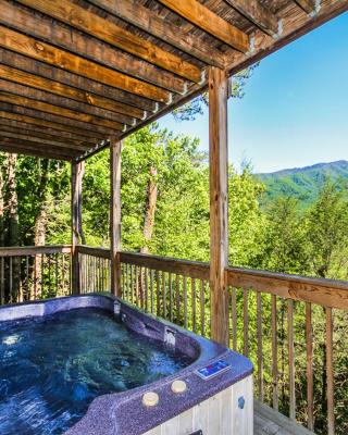 Majestic View, 1 Bedroom, Sleeps 2, Jetted Tub, Mountain View, Hot Tub