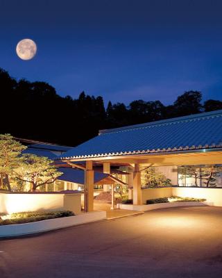 TAKITEI Riverside Onsen ーA Hidden Ryokan in Kanazawaー