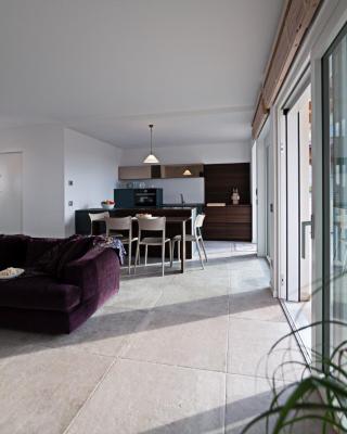 APARTMENT YIN & YANG - Regarda Travel