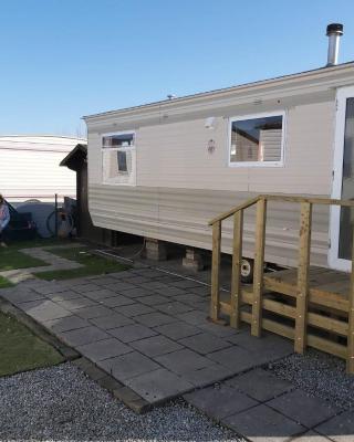 Caravan 2 bedroom - New Camping Ideal